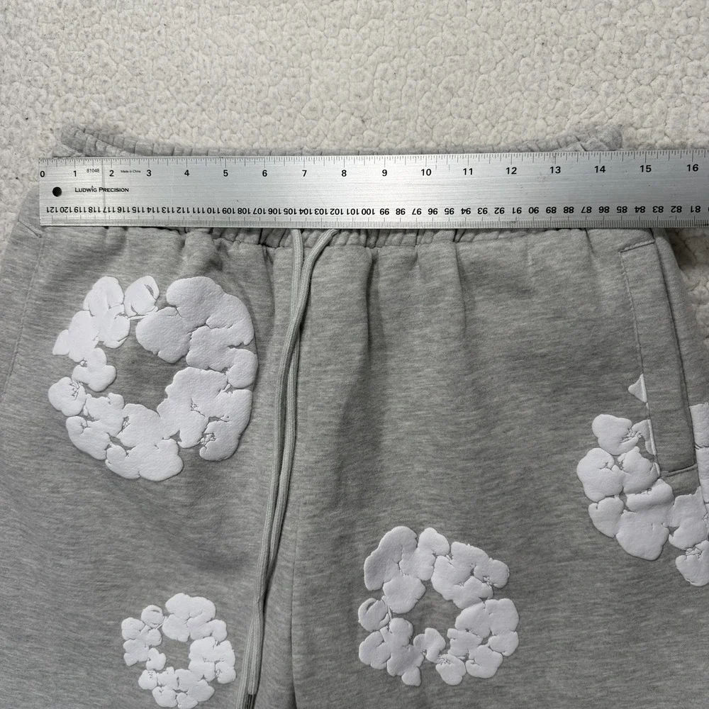 Cotton Wreath streetwear graphic